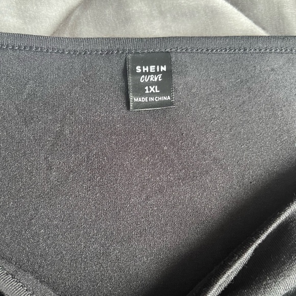 2/$15 Shein drawstring Front Tee - Picture 3 of 3